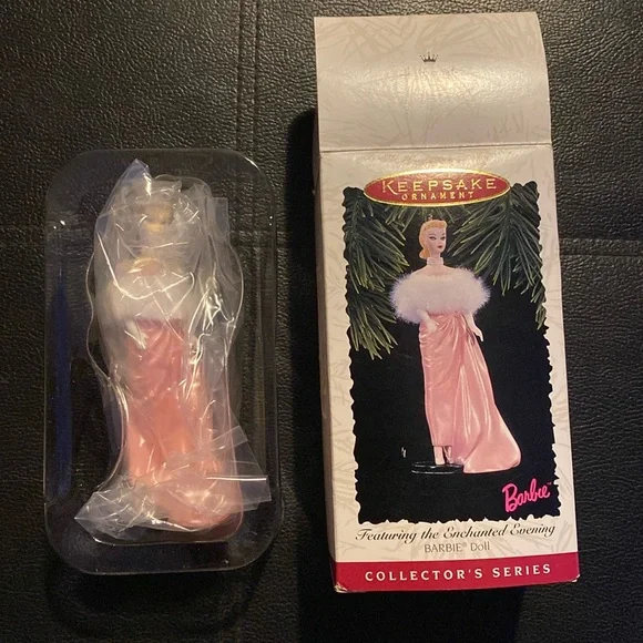 Hallmark Barbie Keepsake Ornament ✨firm unless bundled✨ - Picture 2 of 4